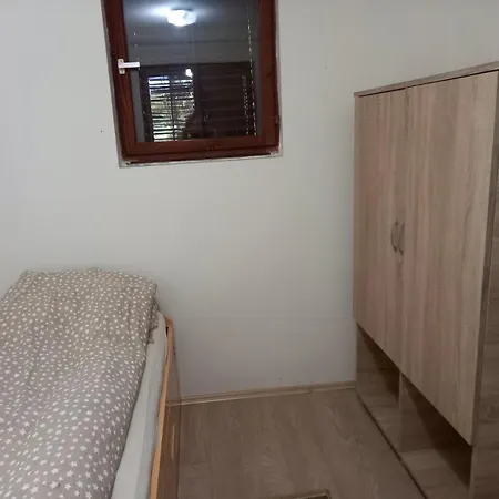 דירה Medju Borovima 2 Vinci